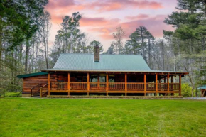 Twin Creeks Lodge by AvantStay 33 Acre Retreat